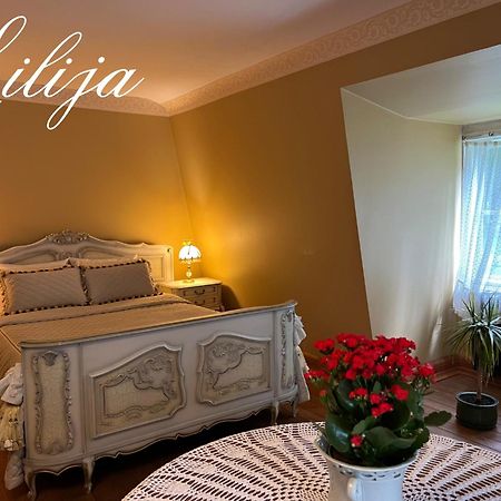 Ungurmuiza Hotel Auciems Kültér fotó
